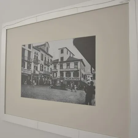 Edificio Charles 103 * Funchal (Madeira)