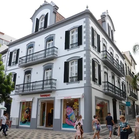 Edificio Charles 103 * Funchal