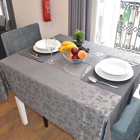 Apartamento Edificio Charles 103 *