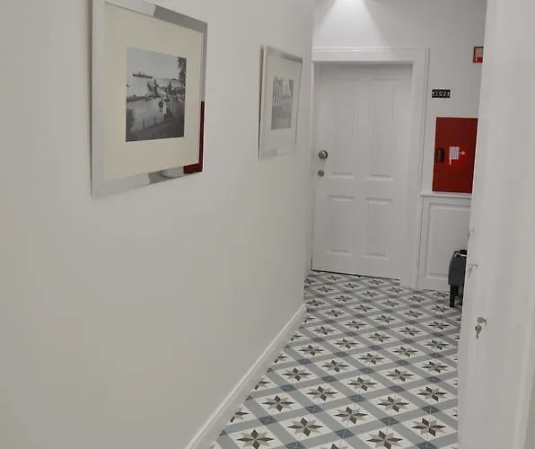 Edificio Charles 103 דירה *