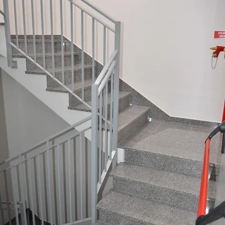 Edificio Charles 103 Фуншал